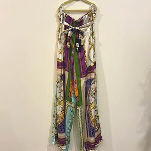 Fabulous, eye catching, printed pants.